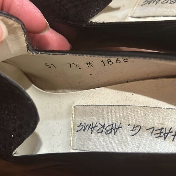 Michael G. Abrams black leather gorgeous pumps 7.5 - Picture 6 of 7